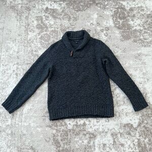 sold Banana republic wool sweater